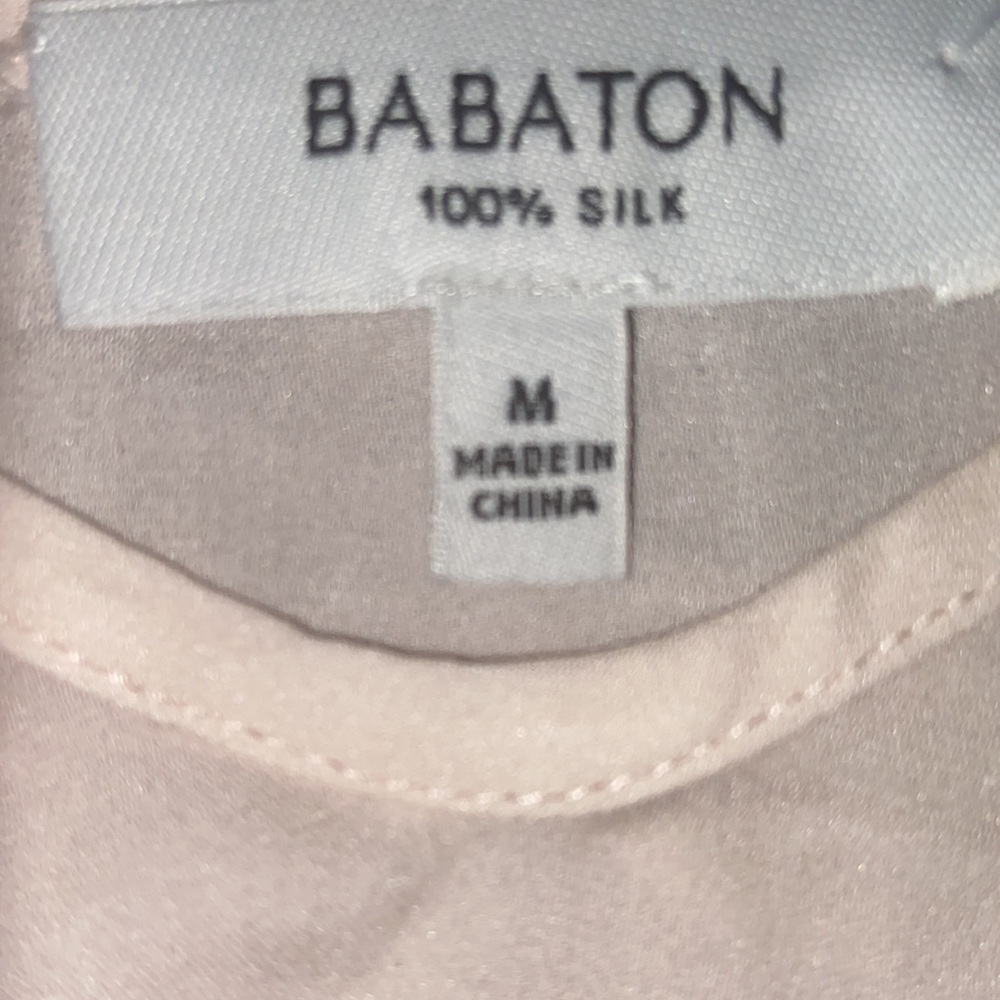 Aritiza Babaton 100% silk cream  tank